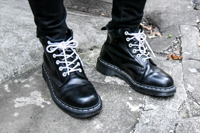 ゴールド エリカさん - クリスチャンダダ(CHRISTIAN DADA)、ドクターマーチン(Dr. Martens)｜原宿ストリートスナップ - 写真6