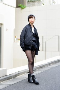 木下 幸さん - ユニクロ(UNIQLO)、マウジー(MOUSSY)｜原宿ストリートスナップ - 写真1