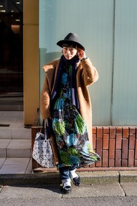 田崎 真衣さん - ザラ(ZARA)、トーガ プルラ(TOGA PULLA)｜原宿ストリートスナップ - 写真1