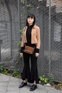 陳 芳さん - ヴィンテージ(vintage)、ユニフ(UNIF)｜原宿ストリートスナップ - 写真1