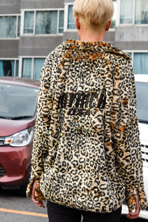 けみおさん - ジョイリッチ(JOYRICH)、トップショップ(TOPSHOP)｜原宿ストリートスナップ - 写真3