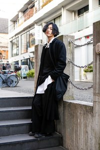 鈴木 裕大さん - クジャク(kujaku)｜原宿ストリートスナップ - 写真1