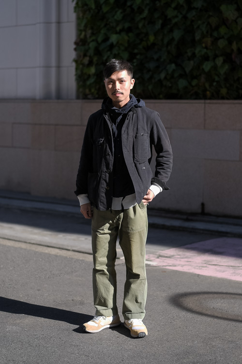 山田 晃弘さん - エンジニアド ガーメンツ(ENGINEERED GARMENTS)、サニースポーツ(SUNNY SPORTS)｜原宿ストリートスナップ - 写真1