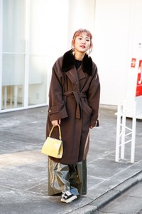 高田 怜奈さん - ヴィンテージ(vintage)、クリスチャンダダ(CHRISTIAN DADA)｜原宿ストリートスナップ - 写真1