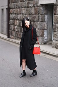 勝屋 亜美さん - ヴィンテージ(vintage)、ザラ(ZARA)｜原宿ストリートスナップ - 写真1