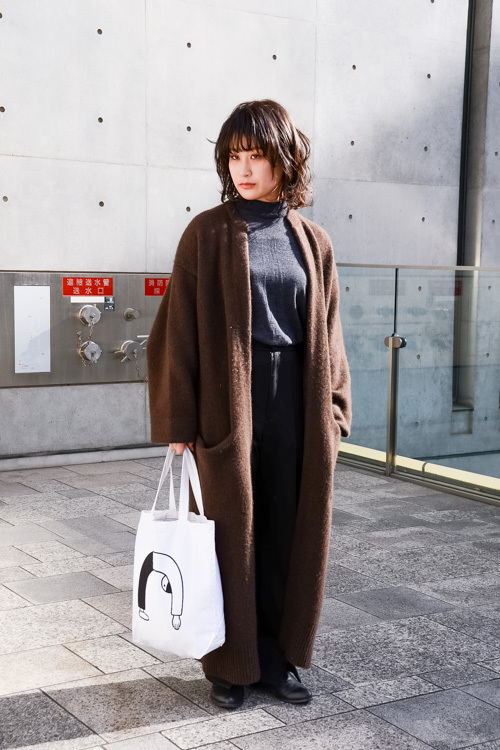 あおぞらさん - ミラ オーウェン(Mila Owen)、ユニクロ(UNIQLO)｜原宿ストリートスナップ - 写真2