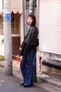 尾又 絵里菜さん - エムエム6 メゾン マルジェラ(MM6 Maison Margiela)、ザラ(ZARA)｜原宿ストリートスナップ - 写真1