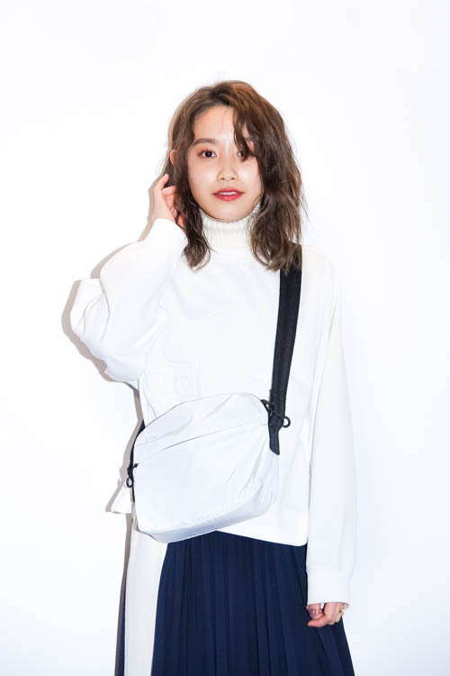 高橋 愛さん - アディダス(adidas)、マウジー(MOUSSY)｜原宿ストリートスナップ - 写真1