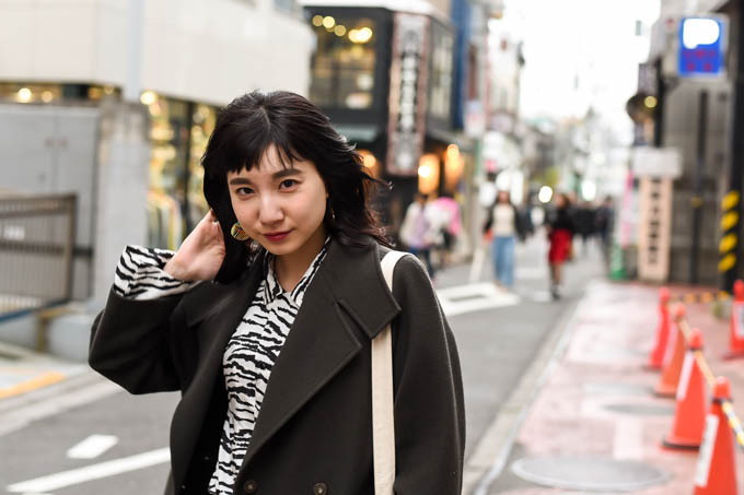 木野 里美さん - スティーブン アラン(Steven Alan)、トーガ(TOGA)｜原宿ストリートスナップ - 写真6