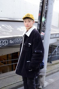 山田 梨奈さん - 古着(ユーズド)(USED)、ザラ(ZARA)｜原宿ストリートスナップ - 写真2