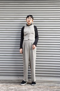 二瀬 はるこさん - ヴィンテージ(vintage)、プーマ(PUMA)｜原宿ストリートスナップ - 写真4