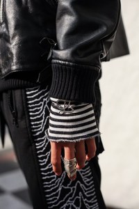 今村 翔太さん - ナインティナイン パーセント イズ(99%IS-)、ヴァンズ(Vans)｜原宿ストリートスナップ - 写真5