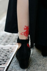 ooさん - ジェフリーキャンベル(Jeffrey Campbell)、ヴィヴィアン・ウエストウッド(Vivienne Westwood)｜原宿ストリートスナップ - 写真4