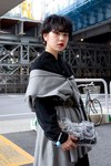 林崎 咲良さん - グリーン(green)、ブラック・コム デ ギャルソン(BLACK COMME des GARÇONS)｜渋谷ストリートスナップ2