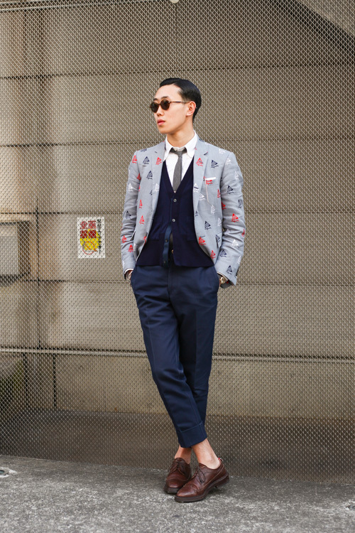 荒川 泰暉さん - トム ブラウン(THOM BROWNE)｜原宿ストリートスナップ - 写真1