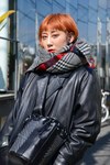 山田 リサ子さん - アレキサンダー・マックイーン(Alexander McQueen)、ディーゼル ブラック ゴールド(DIESEL BLACK GOLD)｜原宿ストリートスナップ2