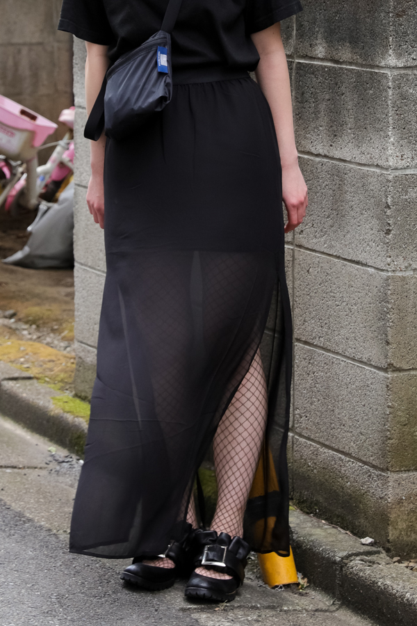馬場 七夕月さん - エックスガール(X-girl)、エイチ＆エム(H&M)｜原宿ストリートスナップ - 写真3