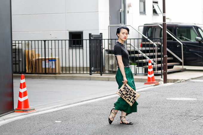 久野木 玲美さん - ザラ(ZARA)、ケンゾー(KENZO)｜原宿ストリートスナップ - 写真6