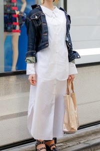 コバヤシ チスズさん - マーク BY マーク ジェイコブス(MARC BY MARC JACOBS)、クライ.(CRY.)｜原宿ストリートスナップ - 写真3