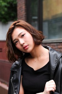 西林 沙紀さん - ジーユー(GU)、エイチ＆エム(H&M)｜原宿ストリートスナップ - 写真2