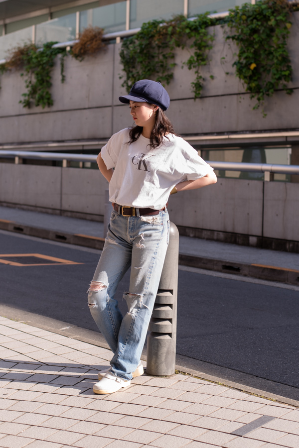 萌乃さん - カルバン・クライン(Calvin Klein)、リーバイス(Levi's)｜青山・表参道ストリートスナップ - 写真1