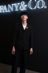 浅利 淋太郎さん - コム デ ギャルソン・オム プリュス(COMME des GARÇONS HOMME PLUS)、マーガレット・ハウエル(MARGARET HOWELL)｜その他ストリートスナップ - 写真2