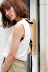 内藤 はるかさん - スライ(SLY)、ドクターマーチン(Dr. Martens)｜原宿ストリートスナップ4