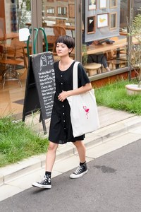 陶山 さくら子さん - ディドゥルディドゥル(diddlediddle)、コンバース(CONVERSE)｜原宿ストリートスナップ - 写真3