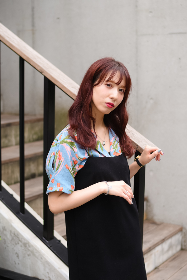 佐藤 ゆりあさん - ドクターマーチン(Dr. Martens)、オリビア・バートン(OLIVIA BURTON)｜原宿ストリートスナップ - 写真6