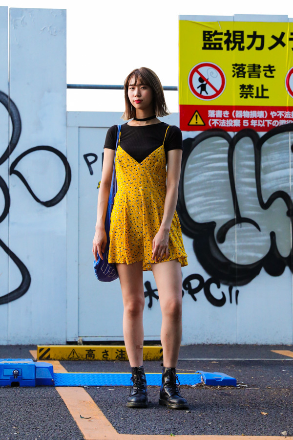 山本 愛さん - 古着(ユーズド)(USED)、トップショップ(TOPSHOP)｜原宿ストリートスナップ - 写真1