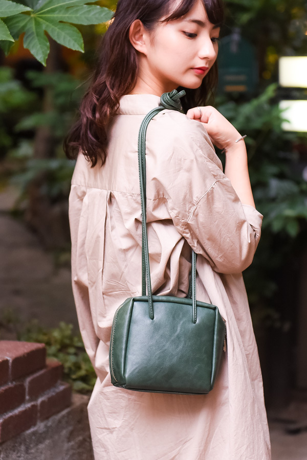 吉田 愛美さん アーバンリサーチ ドアーズ Urban Research Doors リーバイス Levi S 原宿ストリートスナップ ファッションプレス
