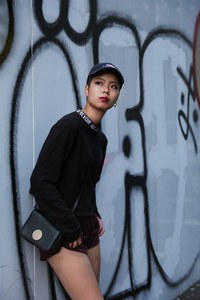 伊藤 くるみさん - ヴィンテージ(vintage)、ジーショック(G-SHOCK)｜原宿ストリートスナップ - 写真2