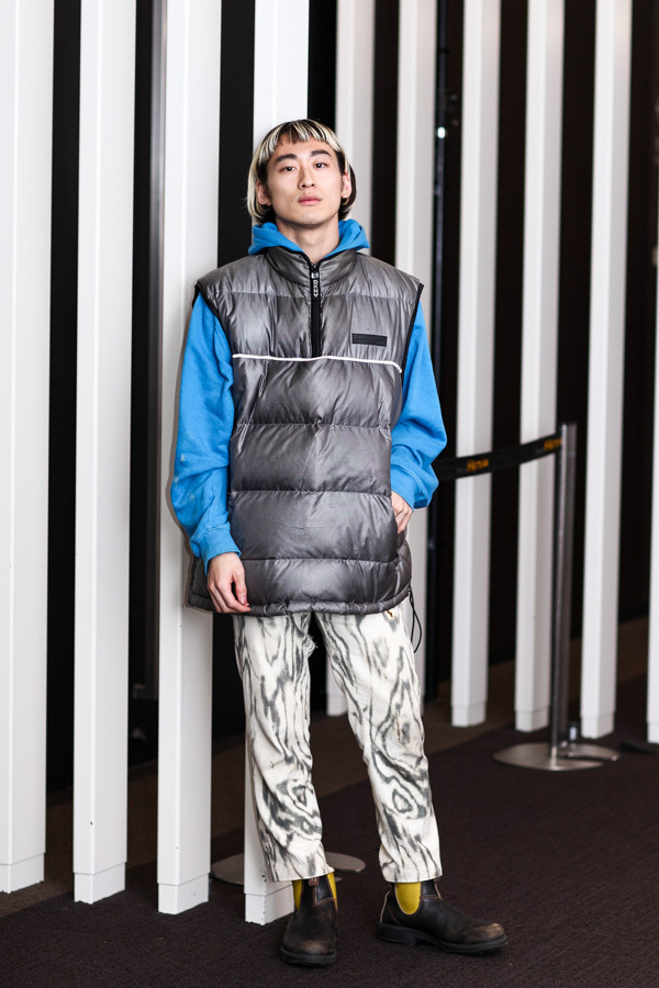 神田 春輝さん - ディー ケイ エヌ ワイ(DKNY)、3.1 フィリップ リム(3.1 Phillip Lim)｜渋谷ストリートスナップ1