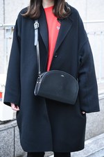 関口 瞳さん - ユニクロ(UNIQLO)、メゾン キツネ(Maison Kitsuné)｜青山・表参道ストリートスナップ4