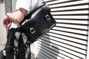 永山 風矢さん - ヒューゴ ボス(HUGO BOSS)、ヴィンテージ(vintage)｜青山・表参道ストリートスナップ - 写真4