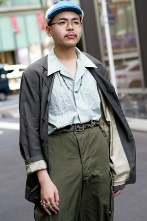 濱田 隼史さん - ドリス ヴァン ノッテン(DRIES VAN NOTEN)、古着(ユーズド)(USED)｜青山・表参道ストリートスナップ - 写真3