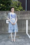 本目美希さん - ミュベール(MUVEIL)、カルヴェン(CARVEN)｜原宿ストリートスナップ3