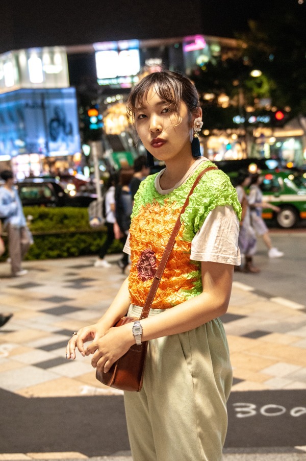 多々見 咲良さん - 古着(ユーズド)(USED)、エイチ＆エム(H&M)｜原宿ストリートスナップ - 写真2