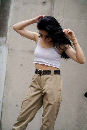 本山 さくらさん - ユニクロ(UNIQLO)、カーハート(CARHARTT)｜原宿ストリートスナップ - 写真3