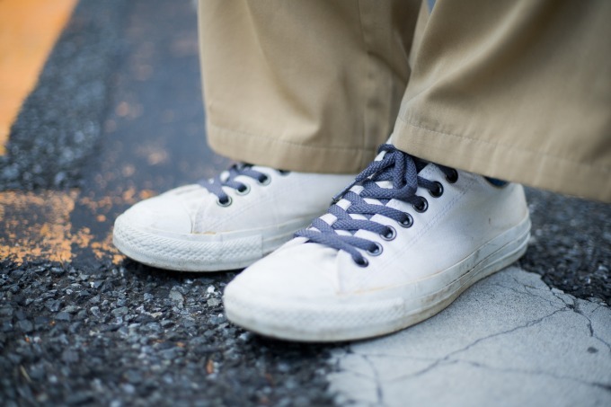 新妻 賢太さん - 古着(ユーズド)(USED)、コンバース(CONVERSE)｜原宿ストリートスナップ - 写真4