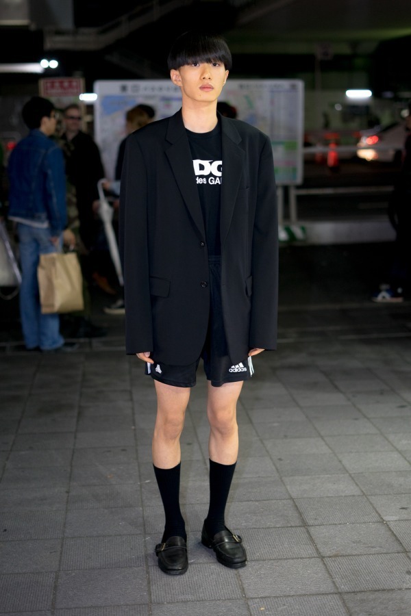 渡辺 崚伎さん - コム デ ギャルソン(COMME des GARÇONS)、アディダス(adidas)｜渋谷ストリートスナップ - 写真1