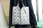 髙橋 リエルさん - ハレ(HARE)、バオ バオ イッセイ ミヤケ(BAO BAO ISSEY MIYAKE)｜原宿ストリートスナップ5