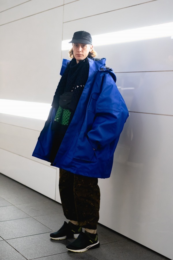 トニー スパックマンさん - バレンシアガ(BALENCIAGA)、ドリス ヴァン ノッテン(DRIES VAN NOTEN)｜原宿ストリートスナップ - 写真2