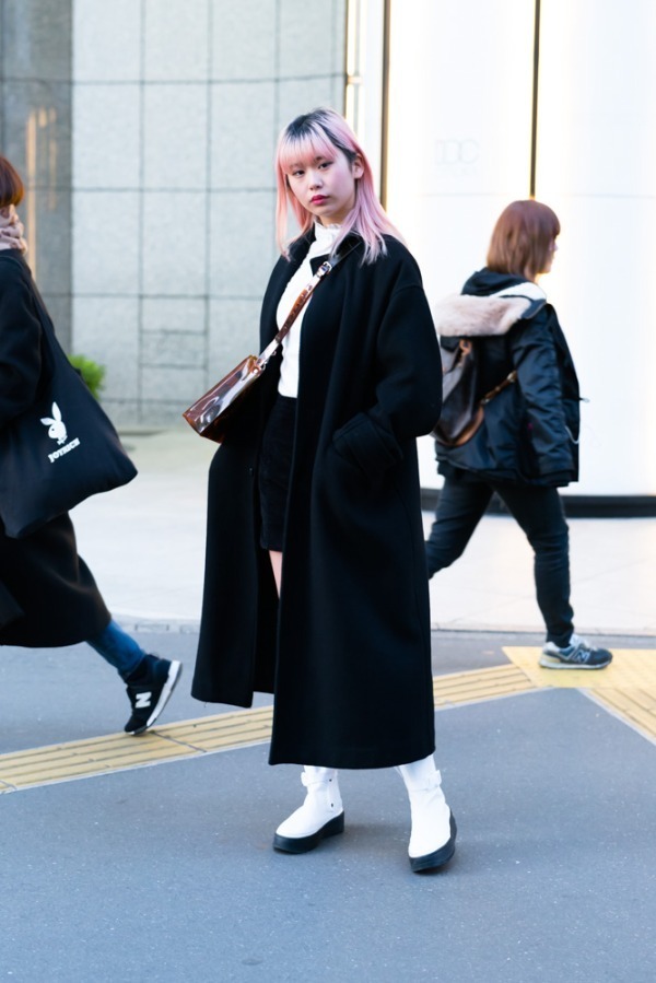 薫子さん - ジーヴィージーヴィー(G.V.G.V.)、ナイキ(NIKE)｜新宿ストリートスナップ - 写真2