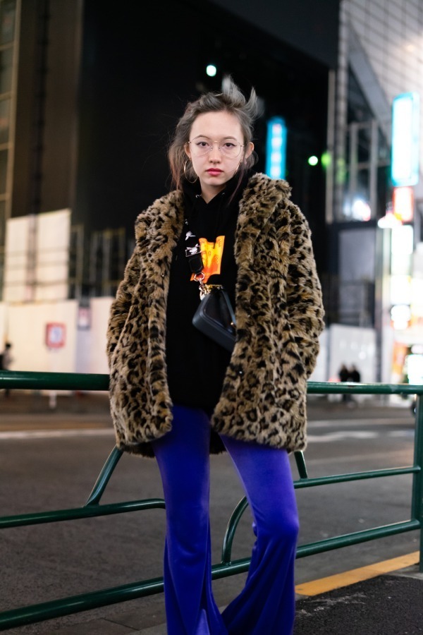 アシュリーさん - エイチ＆エム(H&M)、ナイキ(NIKE)｜原宿ストリートスナップ - 写真2