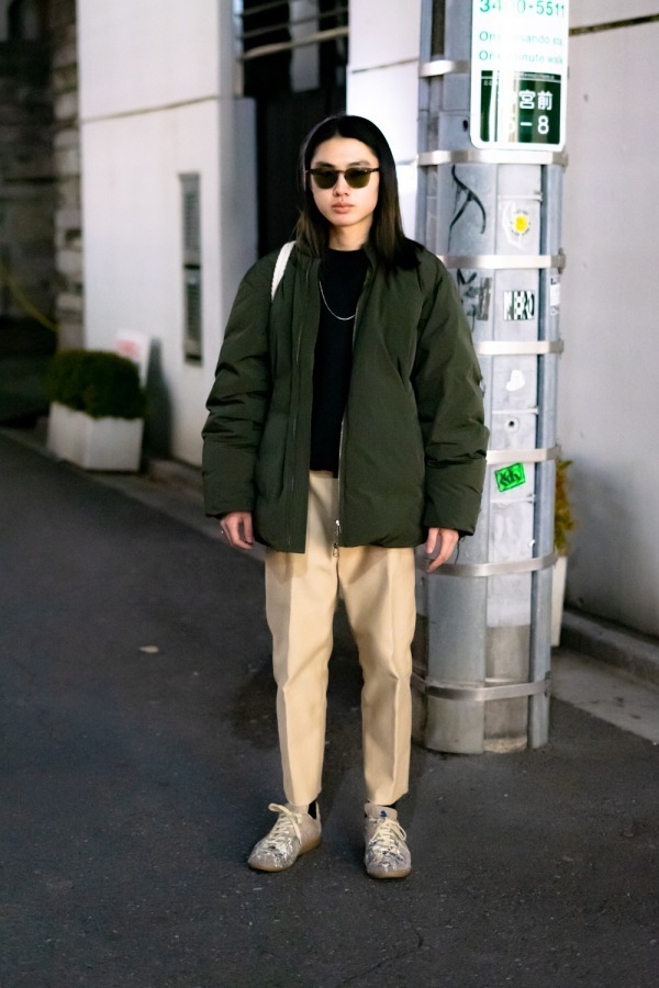 千葉 潤平さん - コム デ ギャルソン・オム プリュス(COMME des GARÇONS HOMME PLUS)、セリーヌ(CELINE)｜渋谷ストリートスナップ - 写真1