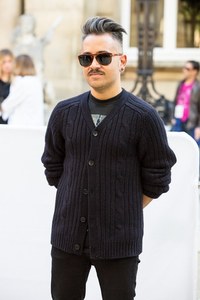 ディディエさん - ジル サンダー(JIL SANDER)、ユニクロ(UNIQLO)｜パリストリートスナップ - 写真2