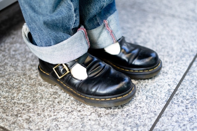 乙部 真麻さん - 古着(ユーズド)(USED)、ドクターマーチン(Dr. Martens)｜原宿ストリートスナップ - 写真8