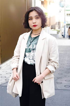 山野 未二依さん - 古着(ユーズド)(USED)、ナイキ(NIKE)｜渋谷ストリートスナップ - 写真2