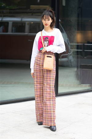 マリー クレアさん - ザラ(ZARA)、ビューティー＆ユース ユナイテッドアローズ(BEAUTY&YOUTH UNITED ARROWS)｜渋谷ストリートスナップ - 写真1